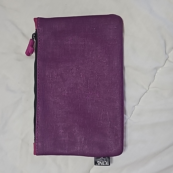 Ipsy makeup bag - Picture 2 of 2